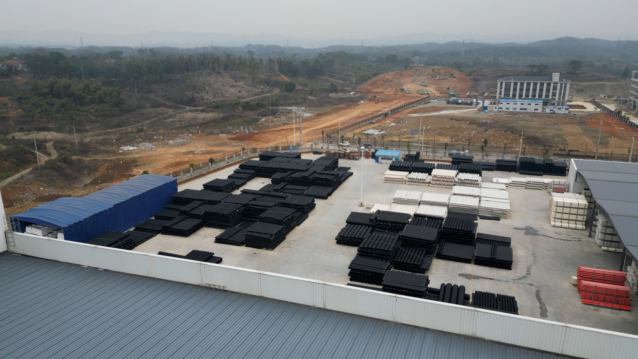 PE 塑料檢查井清掏：保持排水暢通的定期維護?