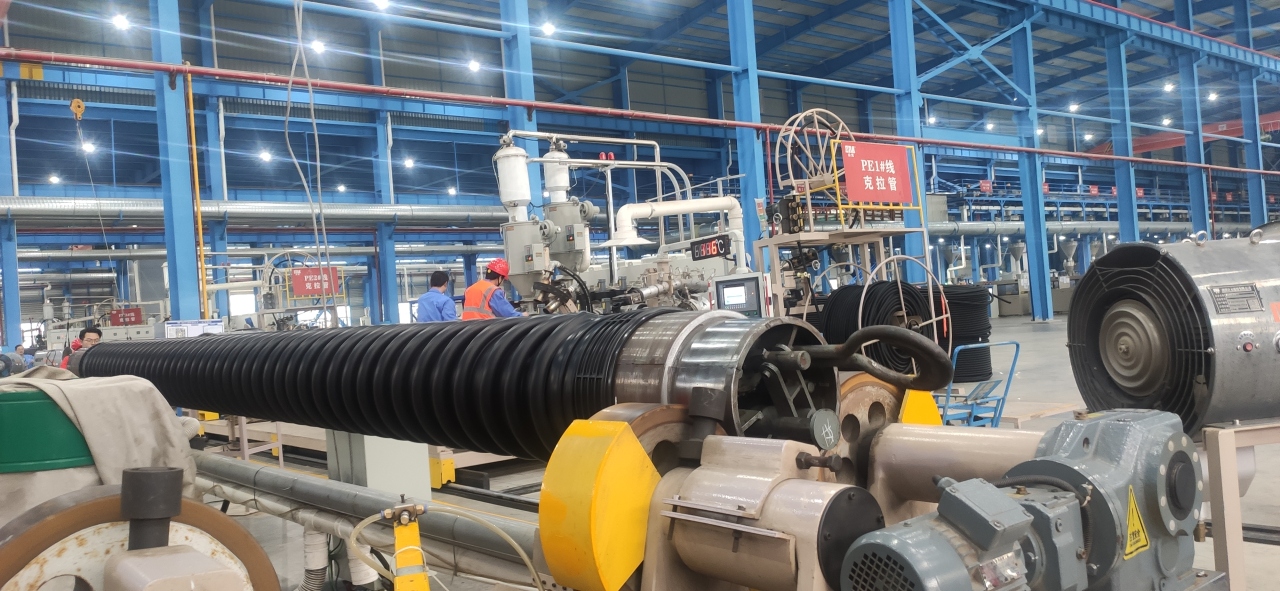 巖土層鉆進太費刀？PE 拖拉管頂管刀具選擇 + 速度控制