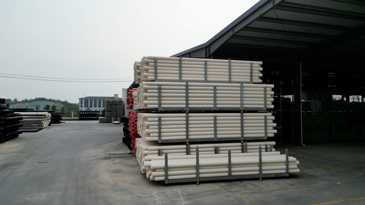 施工方案怎么編才通過？PE 拖拉管頂管框架 + 審批要點