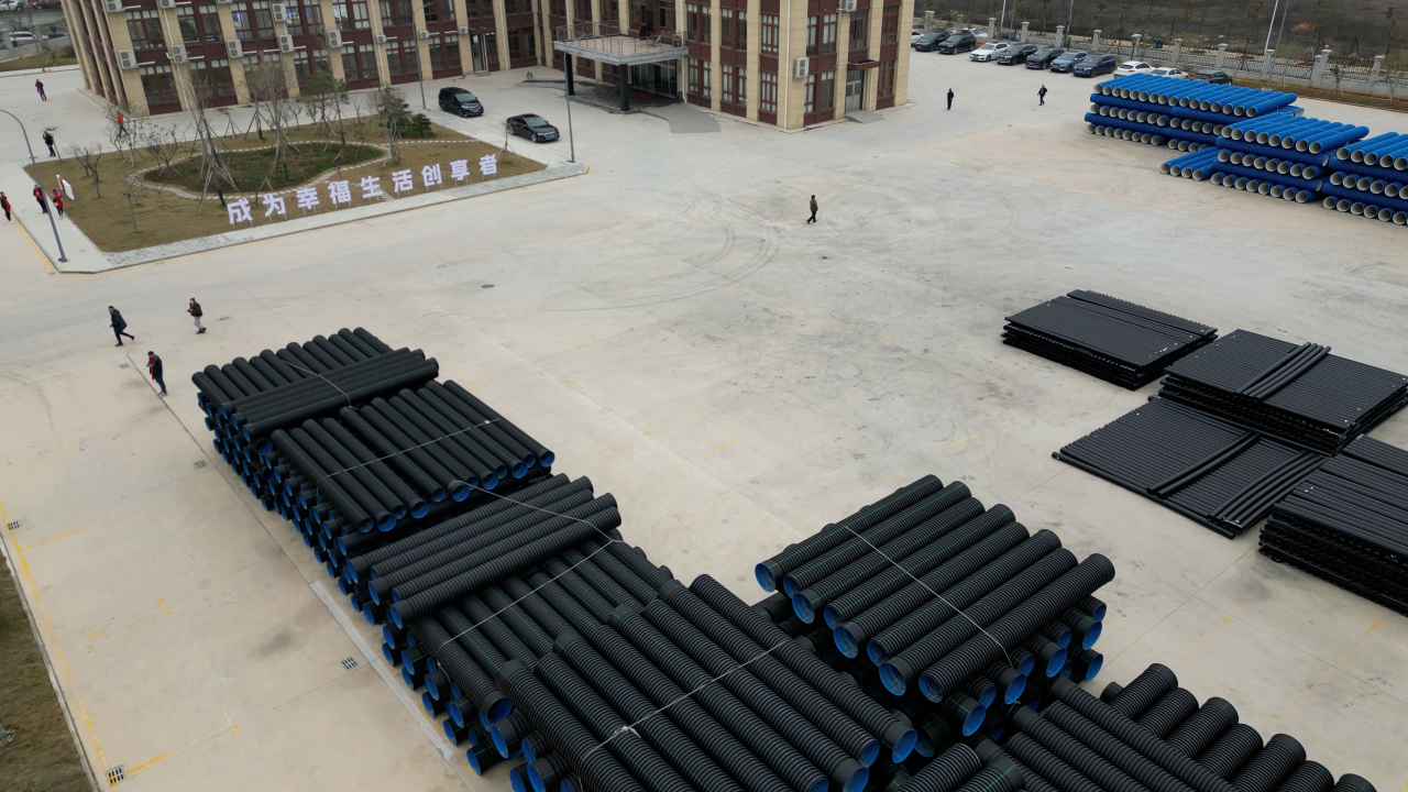 復雜地質條件下 pe 克拉管施工：應對巖石層的技術方案?